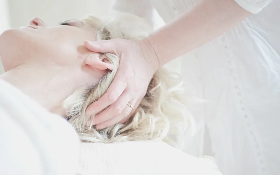 « Détendez-vous avant le Mariage : L’Art du Massage du Visage Méthode Kobido »