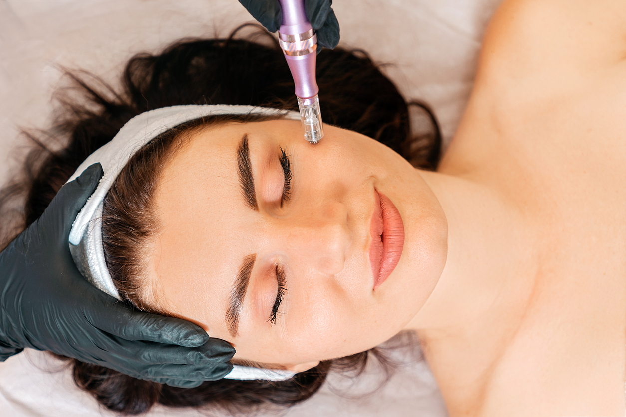 « Offrez à votre peau un soin du visage repulpant et hydratant à Lausanne »