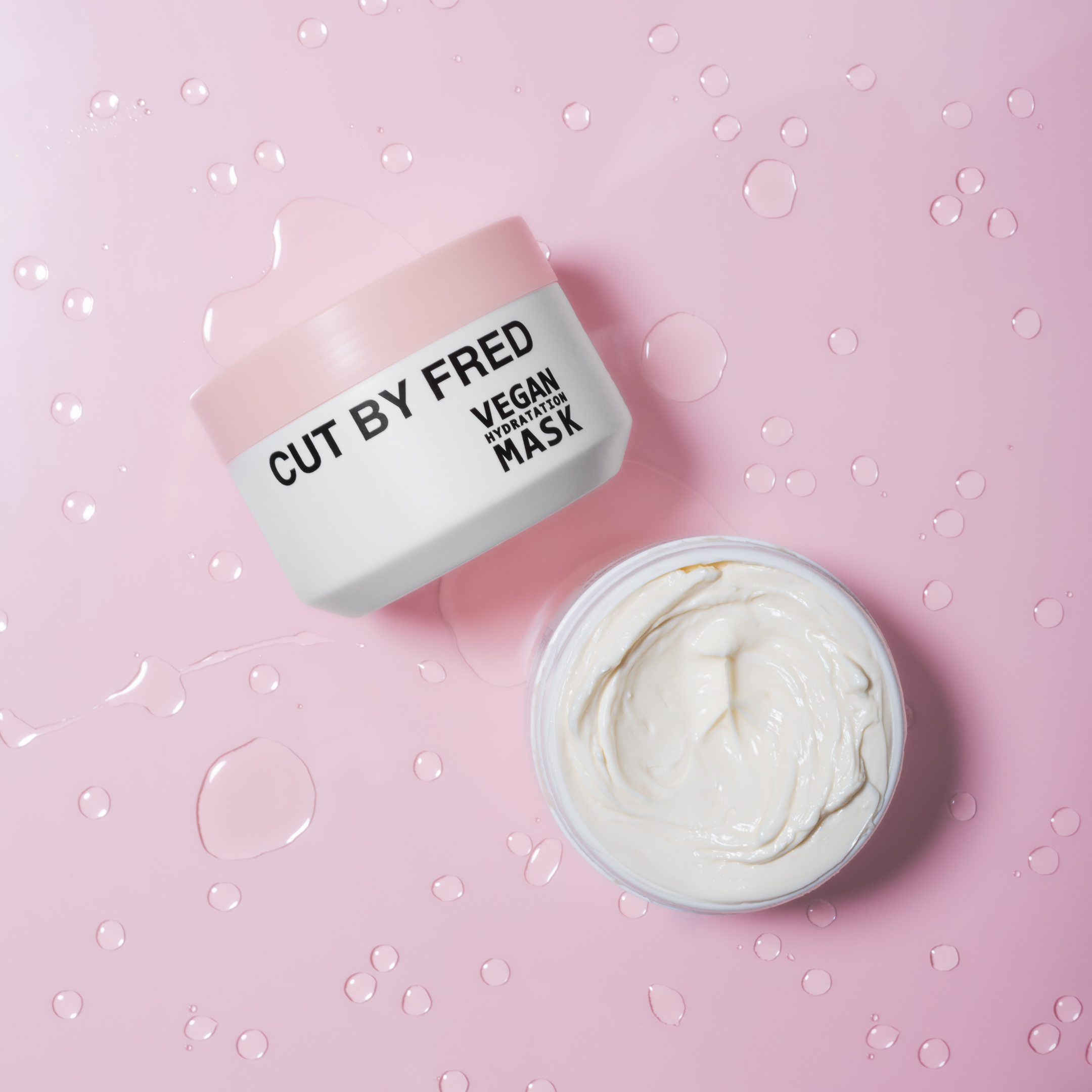  » Offrez à vos cheveux une hydratation intense avec le Vegan Hydratation Mask de Cut By Fred »